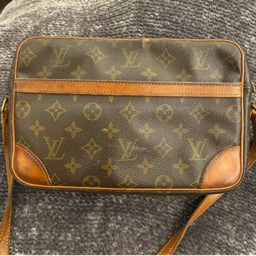 Louis Vuitton bag